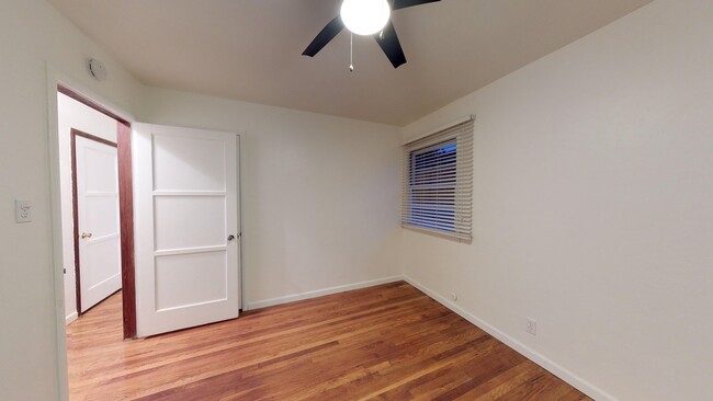Building Photo - 3 Bedroom Home on Coroner Lot, Near Corona...