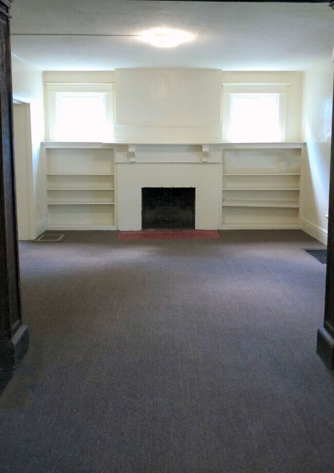 Building Photo - 706 Euclid Ave