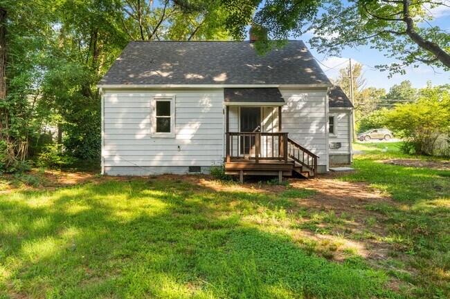 Building Photo - 3420 Pump Rd