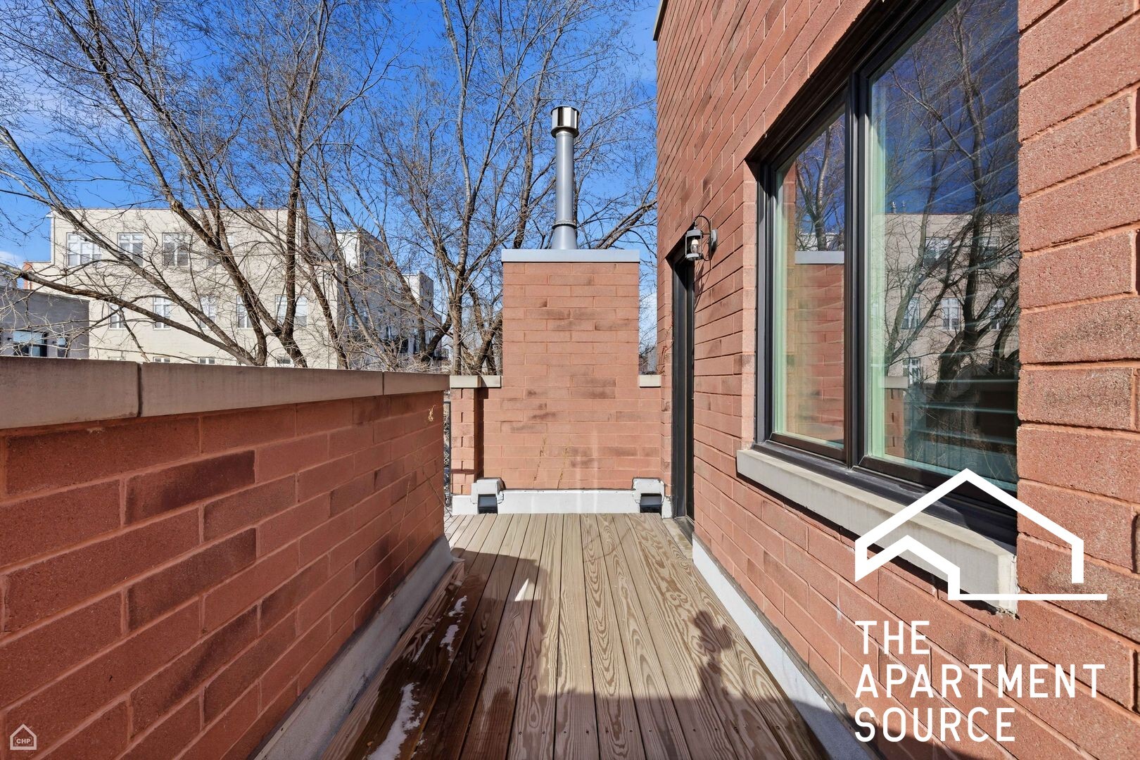 Building Photo - 952 N Racine Ave