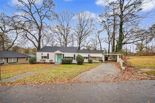 Building Photo - 725 Matilda Pl NW