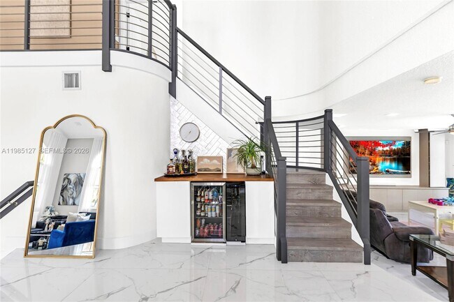 Building Photo - 4904 SW 166th Ave