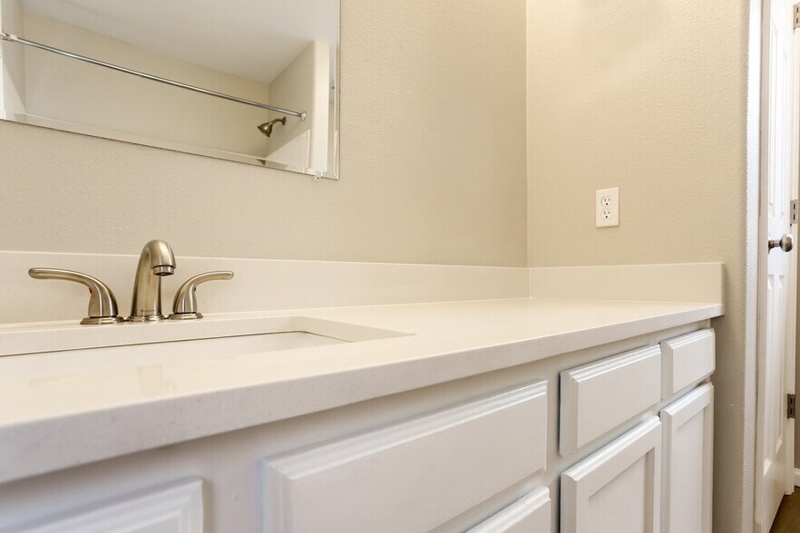 Building Photo - 2872 Penstemon Way