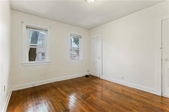 Building Photo - 63 Trenton St