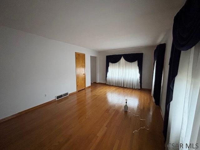 Building Photo - 469 Duwell St