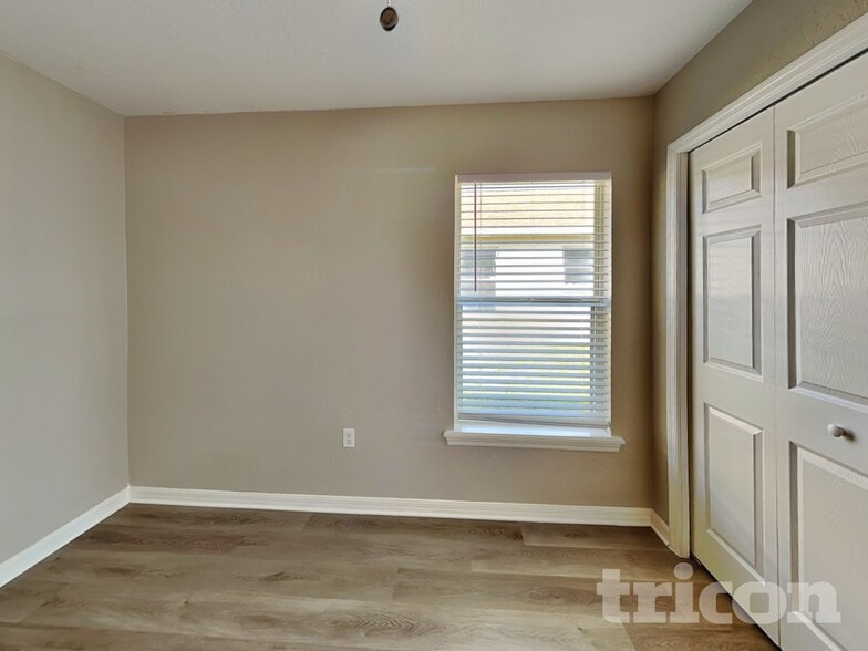 Building Photo - 569 Cody Caleb Dr