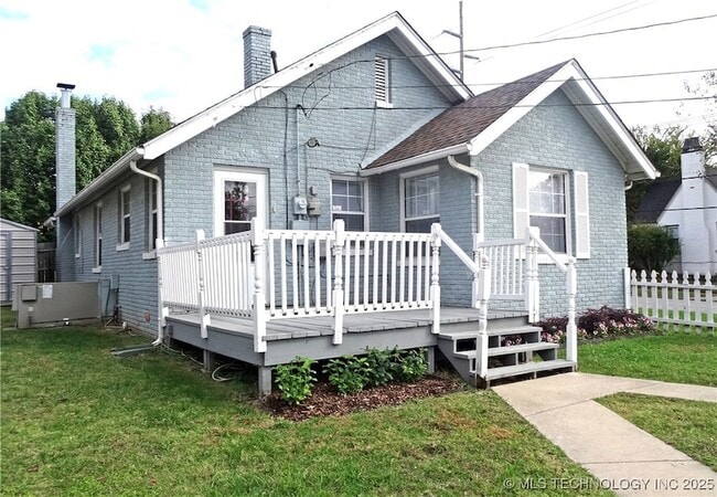 Building Photo - 1148 S Columbia Ave