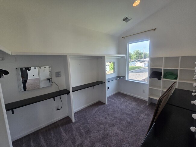 Building Photo - Welcome to The Buchanan Retreat – Modern 4...