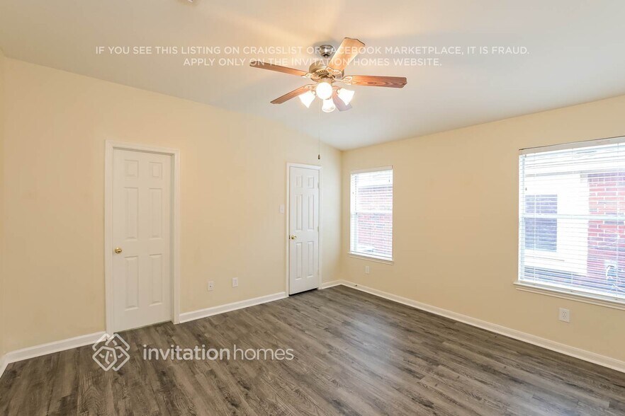 Building Photo - 15519 Riford Dr