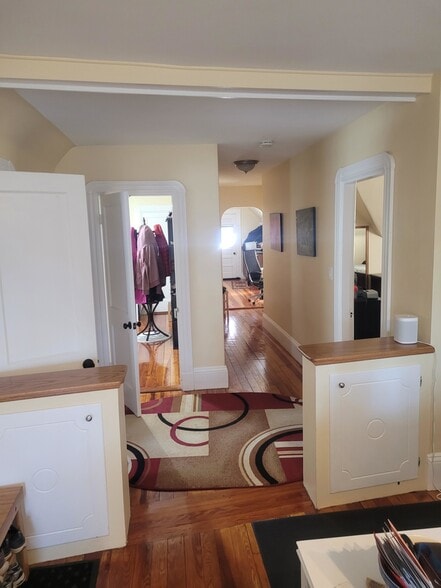 Building Photo - 21 Chandler St