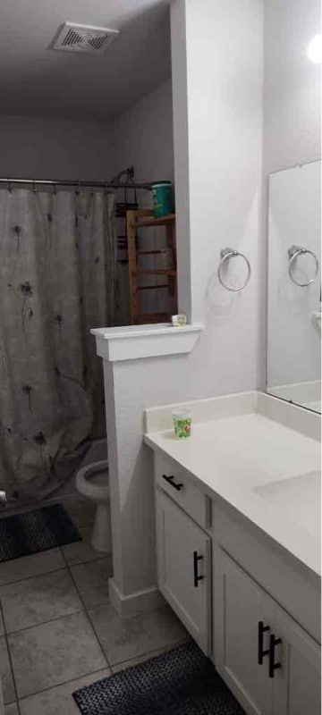 Building Photo - 40126 S Hill Pass