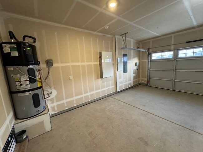 Building Photo - 1137 Granite Dr