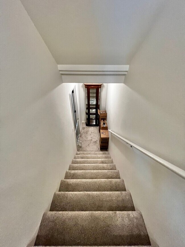 Building Photo - Spacious 4 Bed, 2 1/2 Bath House in Berthoud!