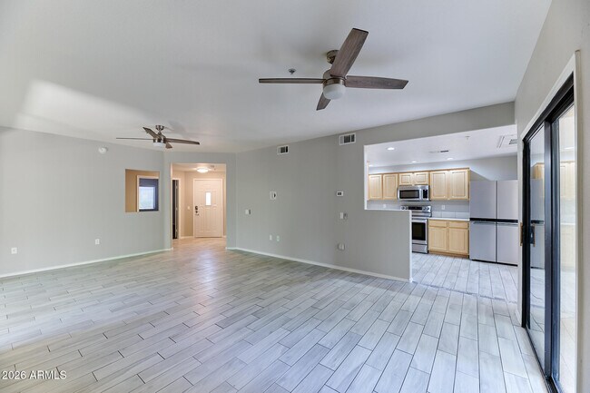 Building Photo - 9555 E Raintree Dr