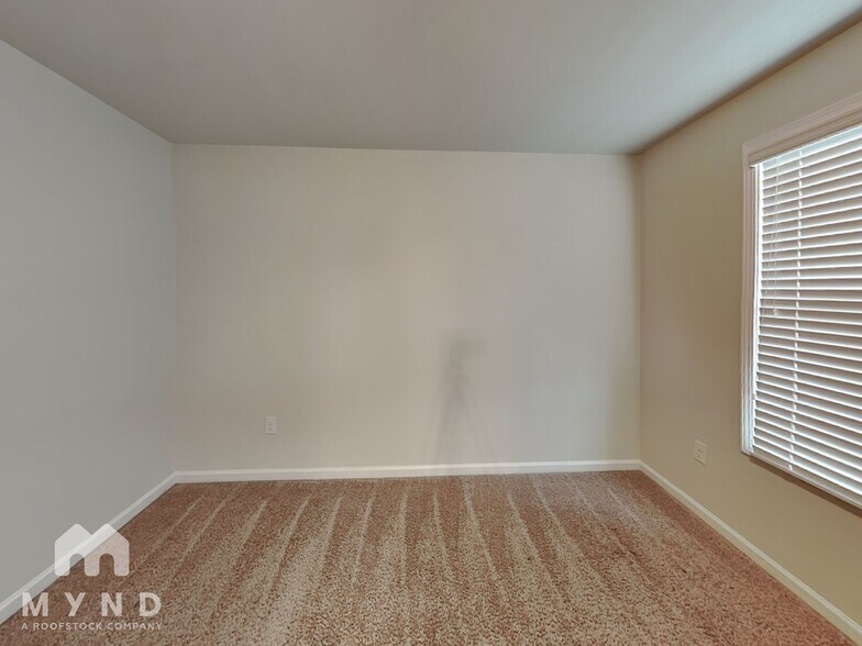 Building Photo - 7377 Birchshire Dr