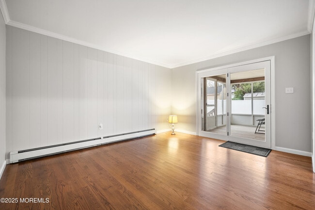 Building Photo - 21 Ford Ave