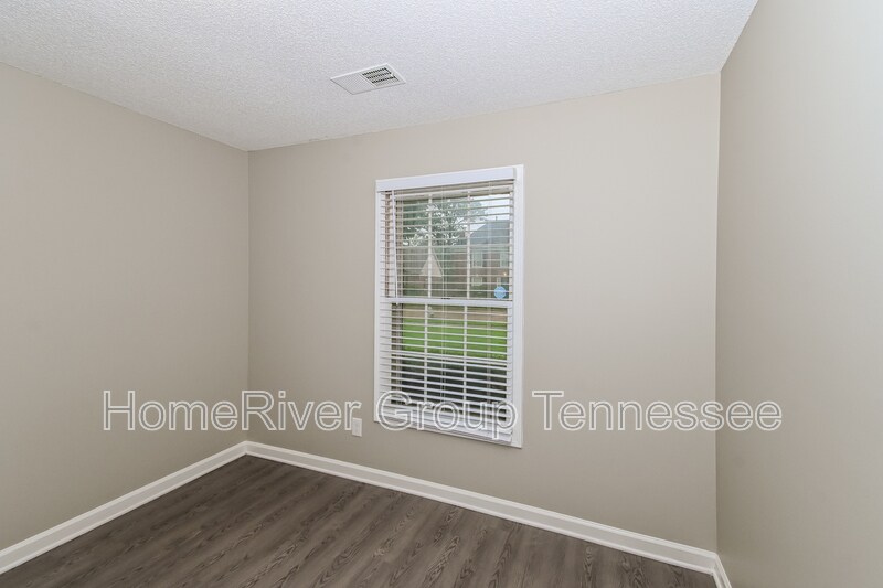 Building Photo - 1378 Fieldstone Trail
