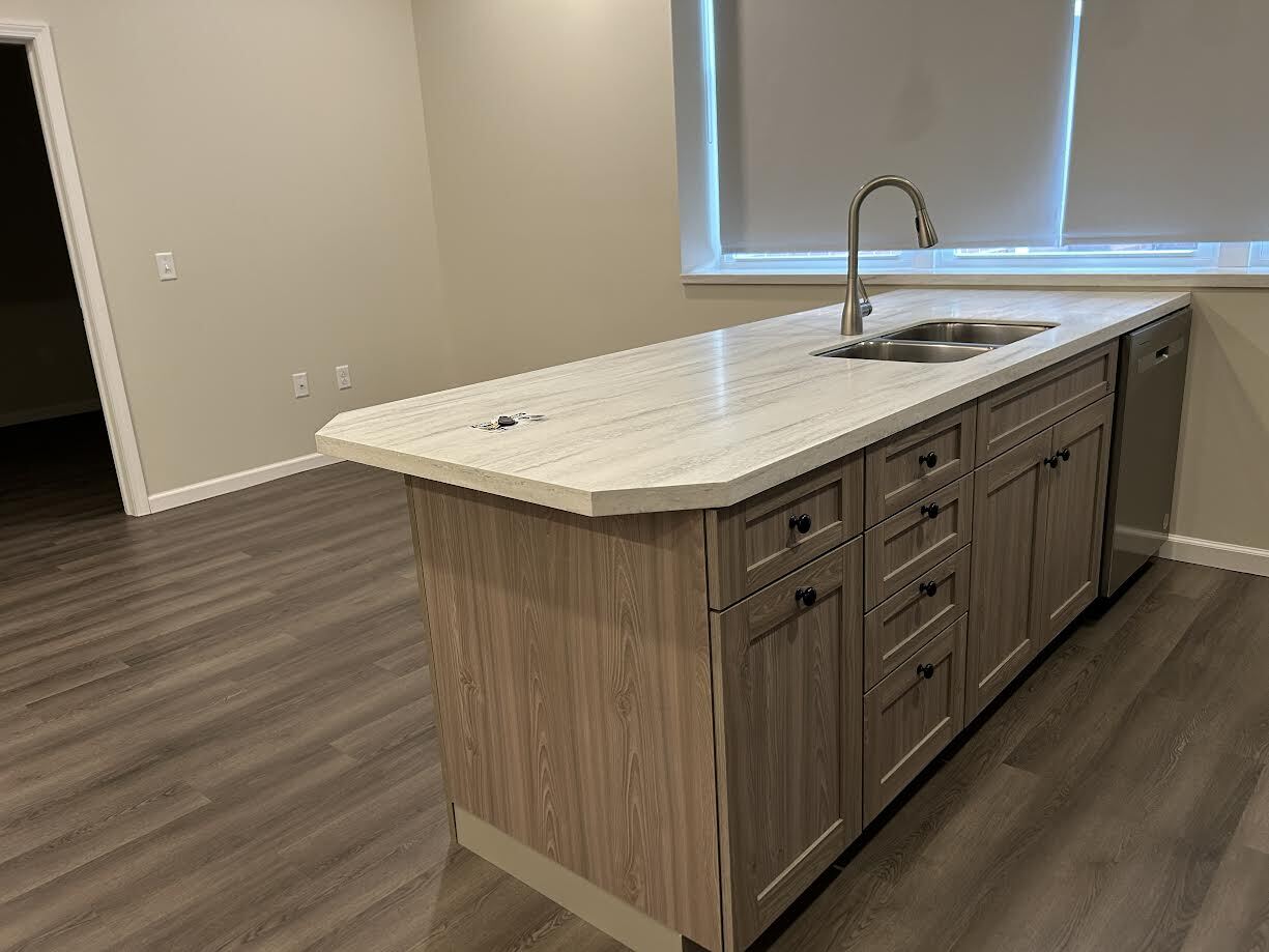 Building Photo - 127 Lake St