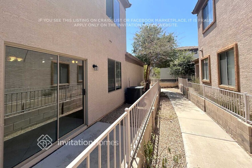 Building Photo - 3532 W Kathleen Rd