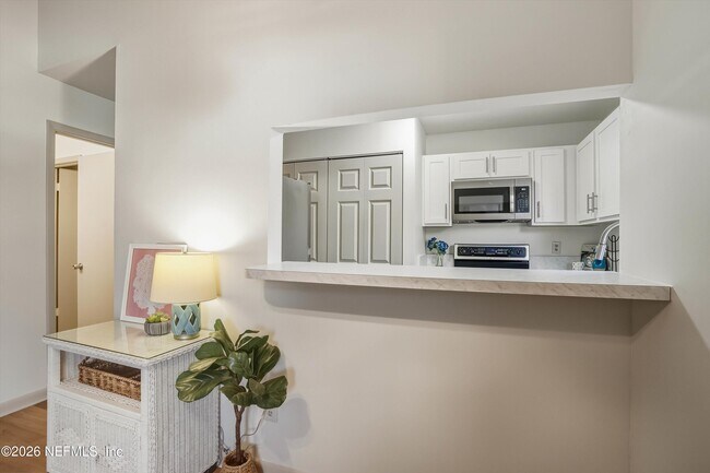 Building Photo - 8329 Derbyshire Pl