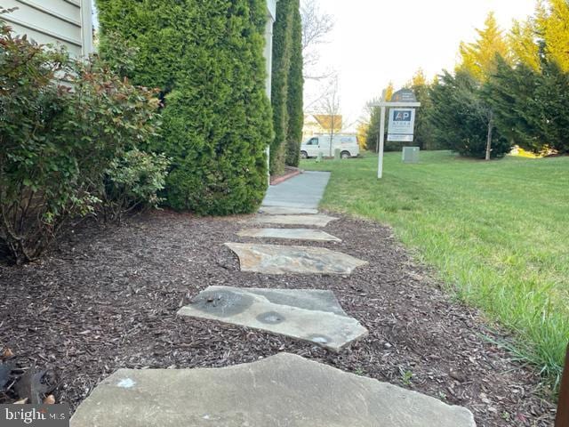 Primary Photo - 114 Bowling Green Cir