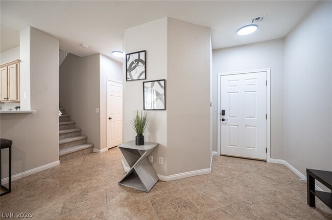 Building Photo - 641 Solitude Point Ave