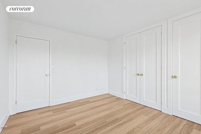 Building Photo - 501 E 87th St