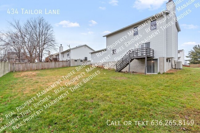 Building Photo - Beautiful home in a quiet neighborhood