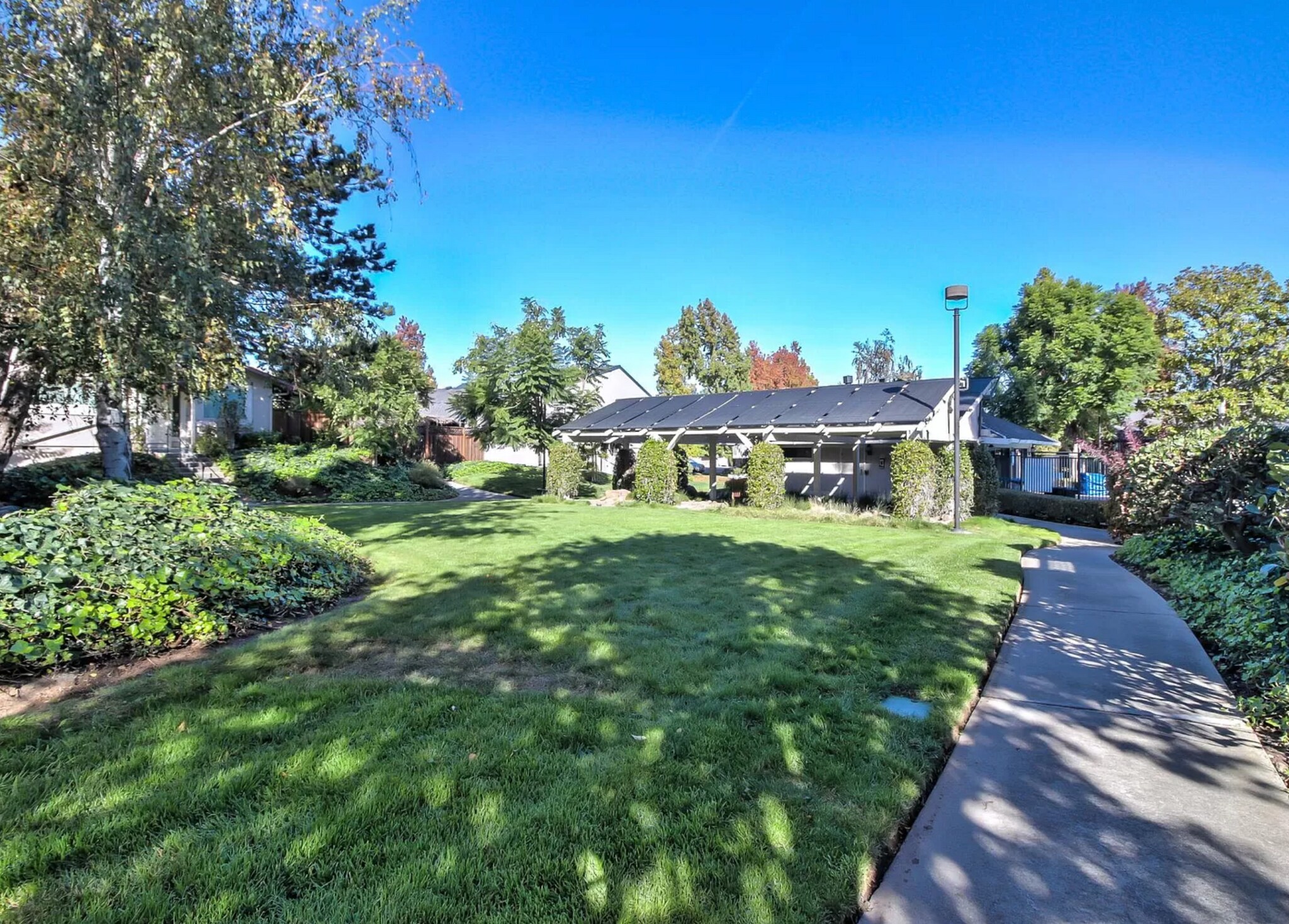 Building Photo - 1344 Merrivale West Sq