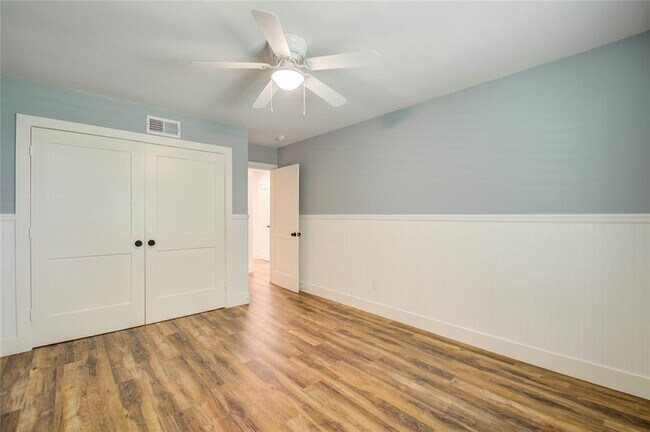 Building Photo - 5735 Grape St