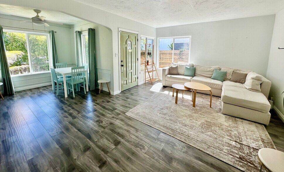 Building Photo - 915 Indiana Ave