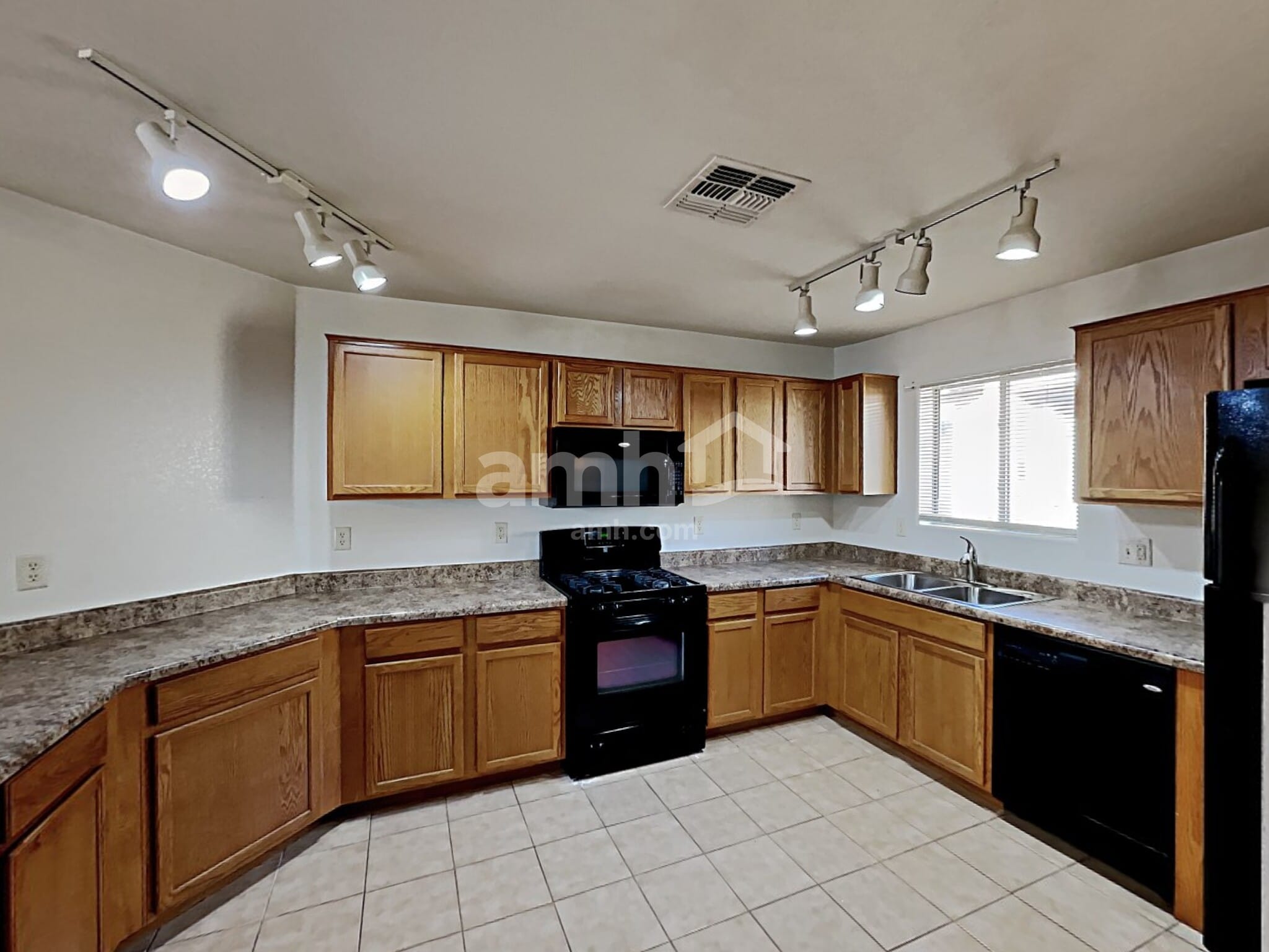 Building Photo - 7948 S Baja Stone Ave