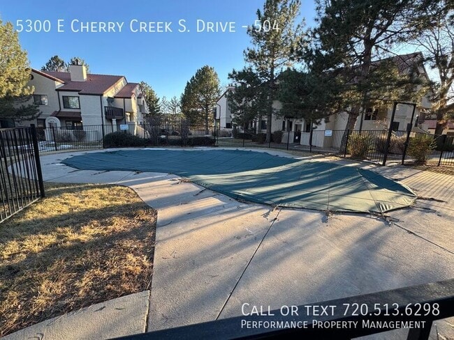 Building Photo - 5300 E Cherry Creek S Dr