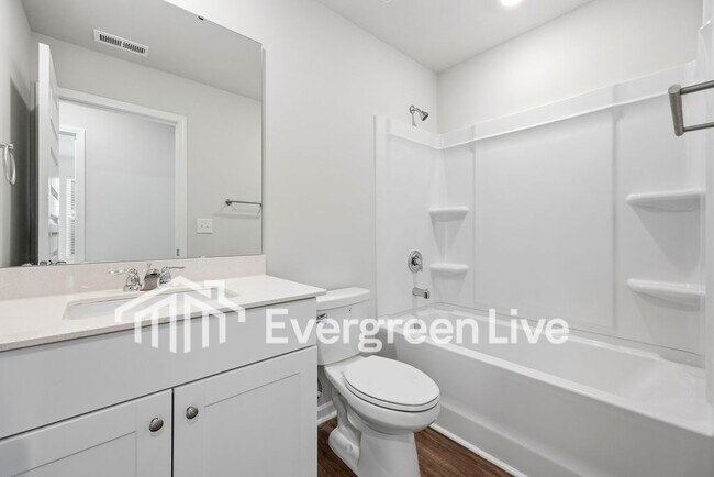 Building Photo - 1306 Willow Oaks Wy