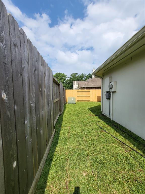 Building Photo - 11115 Creekline Green Ct