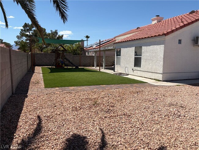 Building Photo - 4107 Cutting Horse Ave