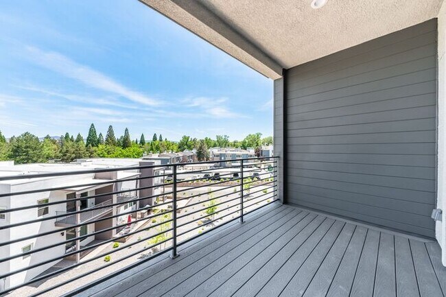 Building Photo - 50% Off Your First Full Month of Rent for ...