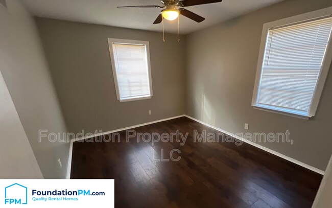 Building Photo - 1129 Catalina Rd