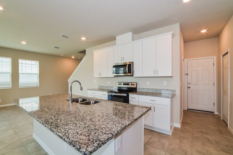 Building Photo - 2484 Gold Dust Dr