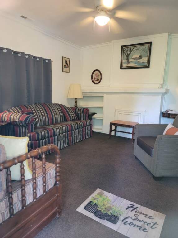 livingroom - 514 Branch St