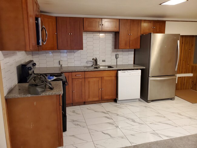 Building Photo - 17714 46th Ave S