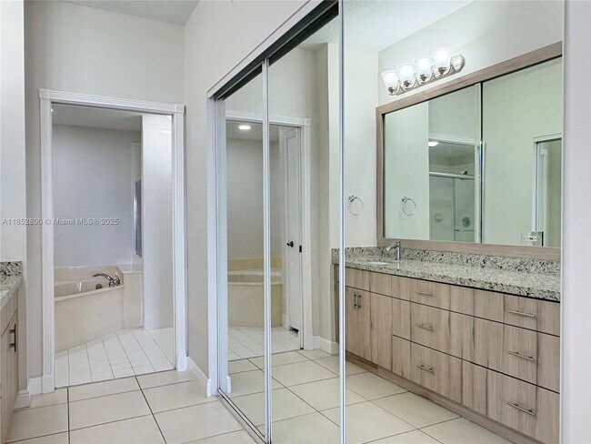 Building Photo - 10730 NW 66th St