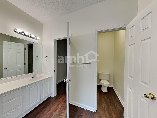 Building Photo - 6604 Conifer Cir