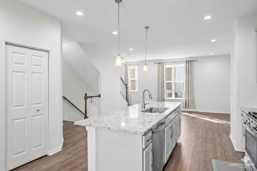 Building Photo - 4203 Calder Ln