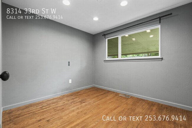 Building Photo - 8314 33rd St W