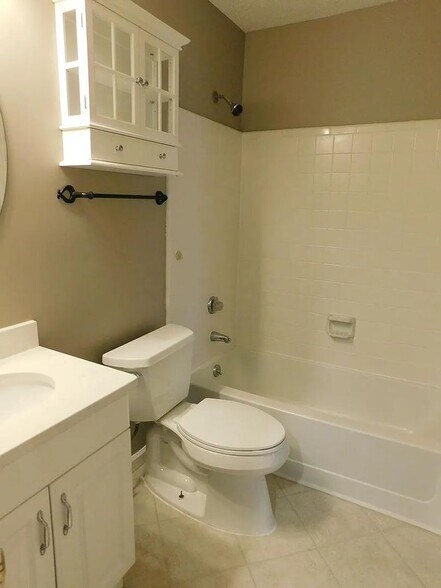 Building Photo - 7010 Sandy Forks Rd