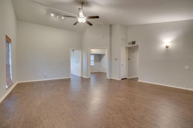 Building Photo - 2829 London Ln