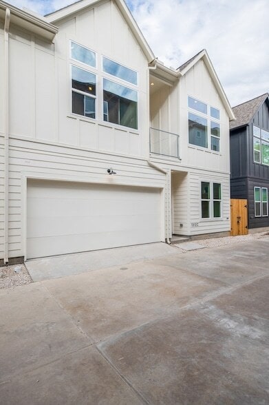 Building Photo - 1312 Heslep St