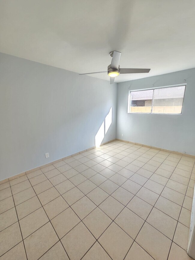 Building Photo - 4660 Kester Ave