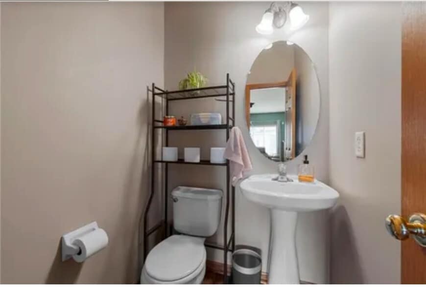 Building Photo - 7382 Timber Crest Dr S